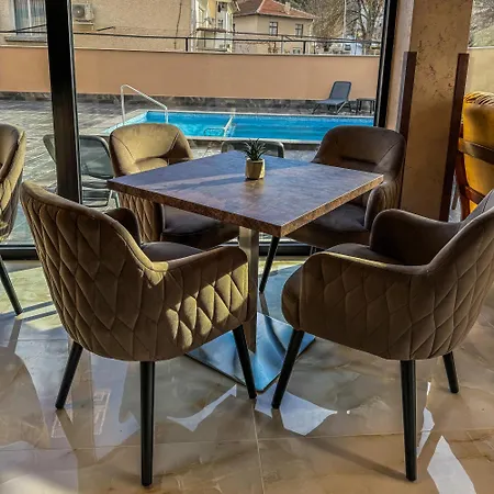 Hotel стоичковата къща гр.