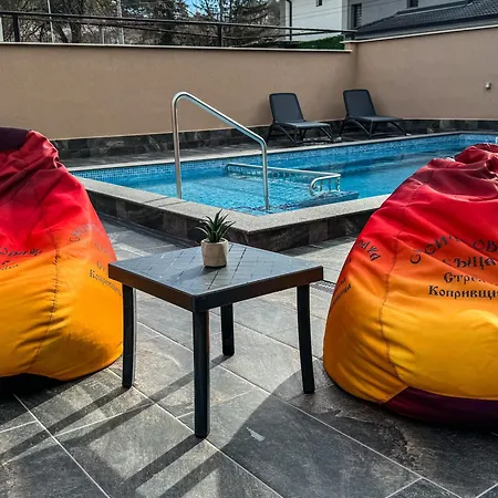 Hotel стоичковата къща гр. 2*